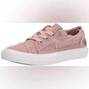 Women's Pink Casual Sneakers